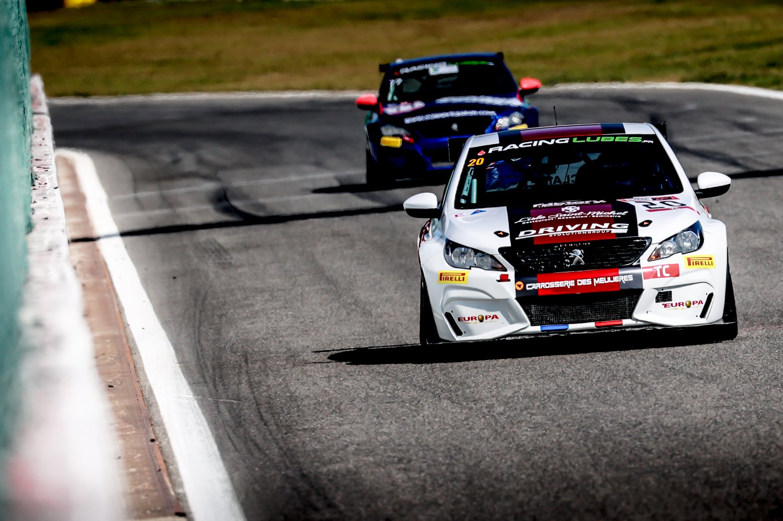Essais libres 2 : le top 3 du championnat aux avant-postes