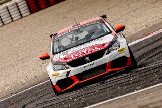 #44 JSB Compétition FRA Peugeot 308 RC  Victor FERNANDES FRA TC, Essais libres 1
 | SRO / Patrick Hecq Photography
