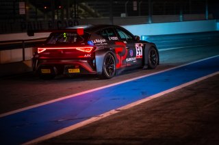 Course 1, Pitlane
 | SRO / Nico Deumille