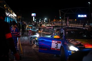 Course 1, Pitlane
 | SRO / Nico Deumille