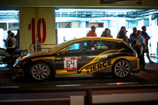 Course 1, Pitlane
 | SRO / Nico Deumille