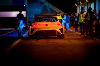 Course 1, Pitlane
 | SRO / Nico Deumille