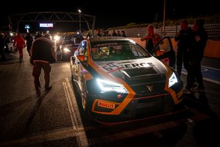 Course 1, Grid Walk
 | SRO / Nico Deumille