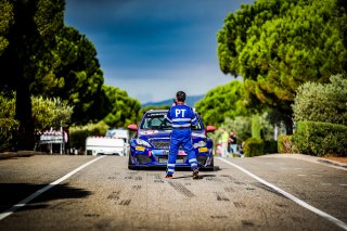 #77 - Terre & Mer Performance by JSB - Julien JACOB-CANO - Marie BAUS-COPPENS - Peugeot 308 RC - TC, Course 2, FFSA Toursime, Grid Walk
 | SRO / TWENTY-ONE CREATION - Jules Benichou