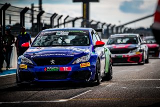 #77 - Terre & Mer Performance by JSB - Julien JACOB-CANO - Marie BAUS-COPPENS - Peugeot 308 RC - TC, Course 2, FFSA Toursime, Grid Walk
 | SRO / TWENTY-ONE CREATION - Jules Benichou