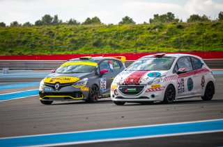 #36 - SPORT AUTO RACING - Enzo CARVALHIDO - Quentin BURET - Renault Clio Cup IV - TCA-2, Course 2, FFSA Toursime
 | SRO / Nico Deumille