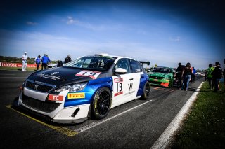 Gridwalk, Race 1
 | SRO / Dirk Bogaerts Photography
