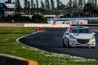 #28 SPORT AUTO RACING Peugeot 208 RC Margot CARVALHIDO Frederic RONDEAU TCA_LIGHT, Race 1, TC
 | SRO / TWENTY-ONE CREATION - Jules Benichou