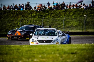 #72 JSB Comptition - Caroline Candas - Peugeot 308 RC - TC, Course 2, TC France
 | &copy;&nbsp;SRO - TWENTY-ONE CREATION | Jules Benichou