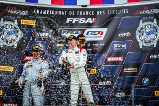 Course 3, Podium
 | &copy;&nbsp;SRO - TWENTY-ONE CREATION | Jules Benichou