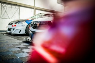 Set Up
 | SRO / TWENTY-ONE CREATION - Jules Benichou