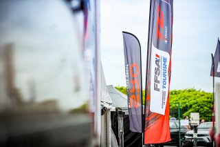 Set Up
 | © SRO - TWENTY-ONE CREATION | Jules Benichou