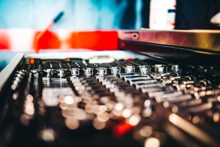 Set Up
 | &copy;&nbsp;SRO - TWENTY-ONE CREATION | Jules Benichou