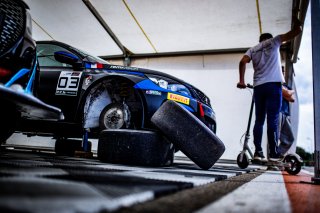 Set Up
 | &copy;&nbsp;SRO - TWENTY-ONE CREATION | Jules Benichou