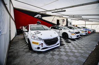 Set UP
 | &copy; SRO / Patrick Hecq Photography