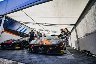 Set UP
 | &copy; SRO / Patrick Hecq Photography