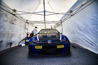 Set UP
 | &copy; SRO / Patrick Hecq Photography