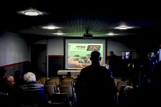 Briefing
 | &copy; SRO / Patrick Hecq Photography