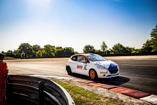 #16 - Sport Auto Racing - Anastasia Lopes - Peugeot 208 RC - TCA Light, Course 1, TC France
 | &copy;&nbsp;SRO - TWENTY-ONE CREATION | Jules Benichou