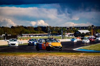 D&eacute;part
 | &copy;&nbsp;SRO - TWENTY-ONE CREATION | Jules Benichou