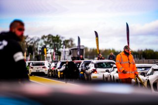 Ambiance, Commissaire
 | &copy;&nbsp;SRO - TWENTY-ONE CREATION | Jules Benichou