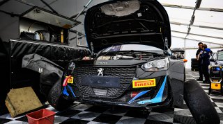 Set up
 | &copy; SRO / Patrick Hecq Photography