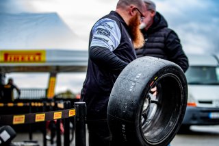 Partenaire, Pirelli
 | © SRO - TWENTY-ONE CREATION | Jules Benichou