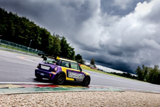 #122 - ADWShop Motorsport - Victor Benmoussa - Julien Thibout - Mini R56 MCS-R - TCA-, Essais Libres 2, TC France
 | © SRO / Patrick Hecq Photography