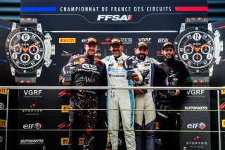 Podium
 | TWENTY-ONE CREATION