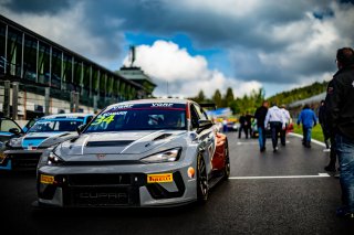 Ambiance, Grid Walk
 | TWENTY-ONE CREATION