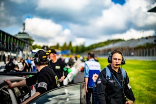 Ambiance, Grid Walk
 | TWENTY-ONE CREATION