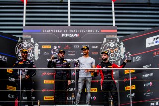 Podium
 | TWENTY-ONE CREATION