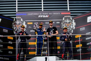 Podium
 | TWENTY-ONE CREATION