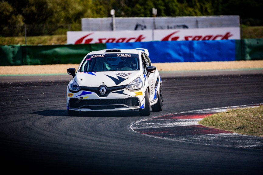 #26 - Fox Racing Team - Bastien Girard - Michel Beziat - Renault Clio Cup IV - TCA-, TC France
