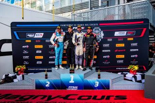 Podium
 | TWENTY-ONE CREATION