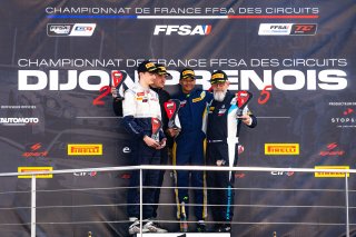 PODIUM
 | TWENTY-ONE CREATION