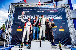 PODIUM
 | TWENTY-ONE CREATION