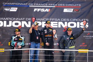 PODIUM
 | TWENTY-ONE CREATION