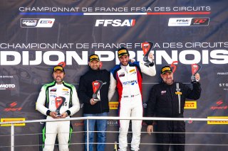 PODIUM
 | TWENTY-ONE CREATION