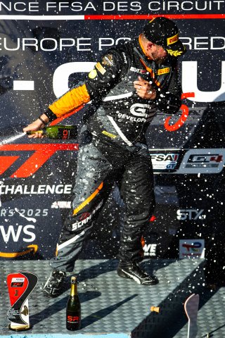  | TWENTY-ONE CREATION