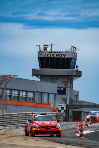 #95 Team Leal Comp&eacute;tition - Christophe Henry - Lubin Henry - Renault Clio Cup IV - TCA, TC FRANCE
 | SRO Motorsports Group