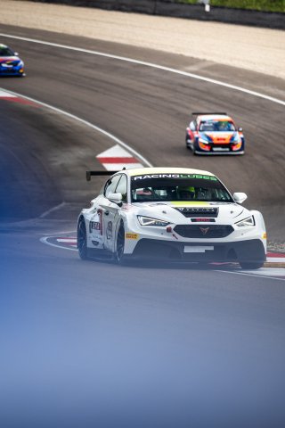 #69 - JSB Comp&eacute;tition - Rodolphe Spitz - Cupra L&eacute;on Comp&eacute;ticion TCR - TCR, TC FRANCE
 | &copy;&nbsp;SRO - TWENTY-ONE CREATION | Jules Benichou
