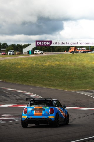#37 - eXigence Motorsport - Christophe Gaillard - Mini JCW Challenge - TC Cup, TC FRANCE
 | &copy;&nbsp;SRO - TWENTY-ONE CREATION | Jules Benichou