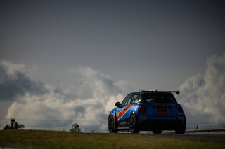 #37 - eXigence Motorsport - Christophe Gaillard - Mini JCW Challenge - TC Cup, TC FRANCE
 | &copy;&nbsp;SRO - TWENTY-ONE CREATION | Jules Benichou
