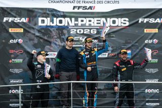 PODIUM
 | &copy;&nbsp;SRO - TWENTY-ONE CREATION | Jules Benichou