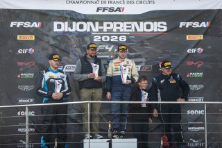 PODIUM
 | &copy;&nbsp;SRO - TWENTY-ONE CREATION | Jules Benichou
