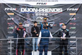 PODIUM
 | &copy;&nbsp;SRO - TWENTY-ONE CREATION | Jules Benichou