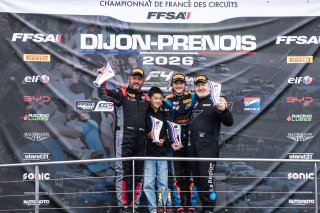PODIUM
 | &copy;&nbsp;SRO - TWENTY-ONE CREATION | Jules Benichou