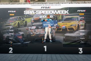 PODIUM
 | bendemacedo