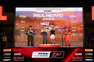 Ambiance, Podium
 | SRO / Luc SERPETTE